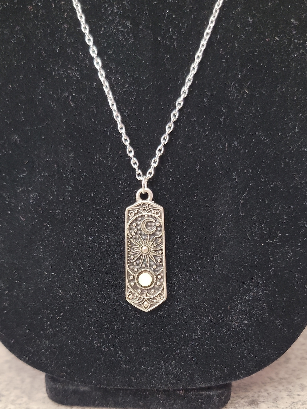 One of a kind celestial Uranium Glass Necklace - Picture 2 of 9